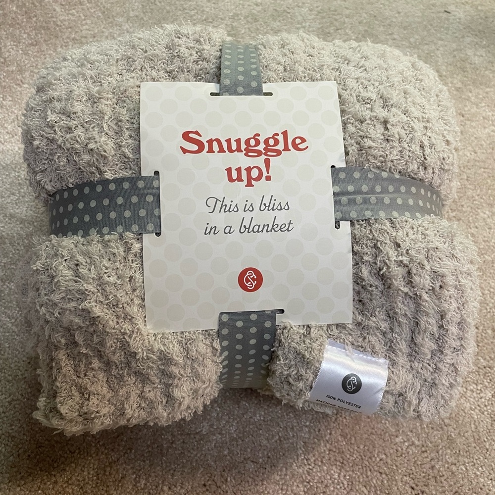Soft Cozy Comfort Throw/Blanket